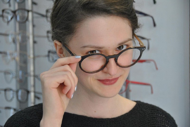 Rodzaje powłok w okularach